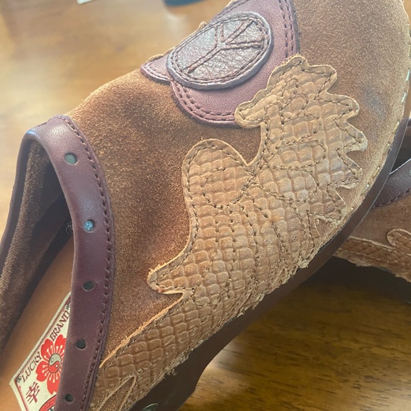 Lucky Brand Wooden Clogs / Mules. - Picture 2 of 6
